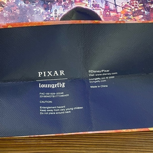 Loungefly Disney Coco Reusable Tote Bag - Picture 4 of 4